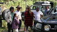 03-Convoy stops for a morning tea break on Commins Track